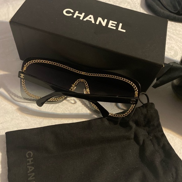 Chanel Sunglasses - Picture 3 of 3